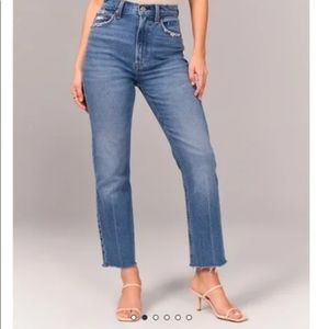 Abercrombie Curve Love Ultra High Ankle Straight Jeans
